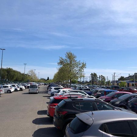 A La Gare ! T2 Hyeres Daire Dış mekan fotoğraf