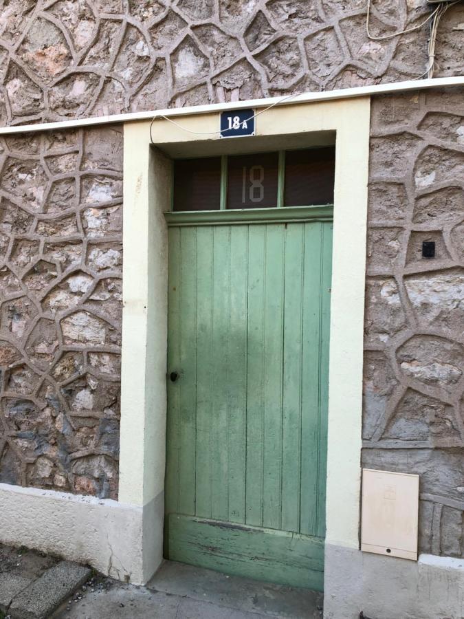 A La Gare ! T2 Hyeres Daire Dış mekan fotoğraf